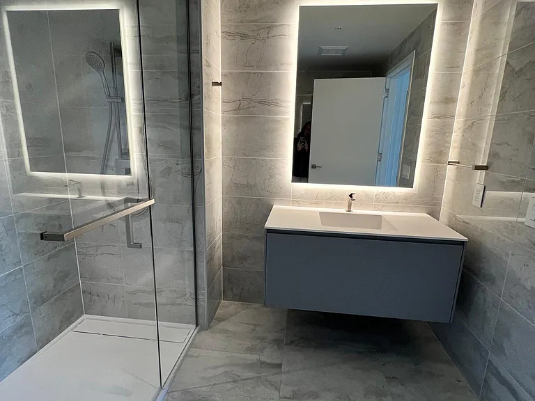 Floating sink and sleek design