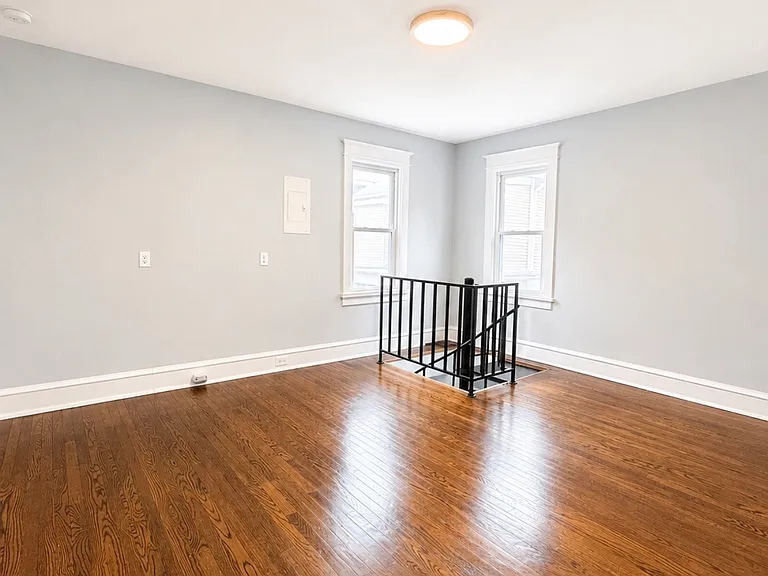 19 S Vassar Sq #3 — Photo 15