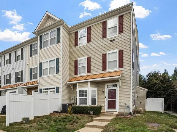 2211 Raven Rd Unit 108, Raleigh, NC 27614