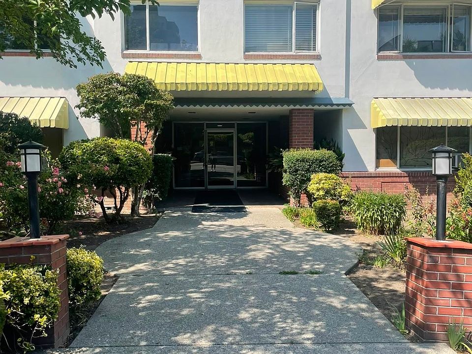 1st image of 2469 Cornwall Ave #101