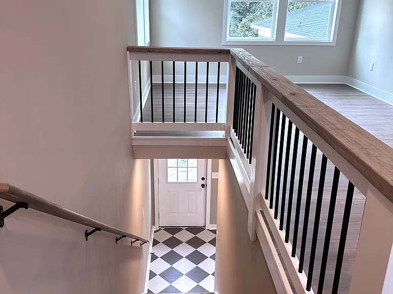 1734 McHenry Ave — Photo 11