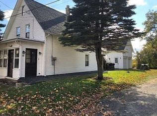 15 Curtis Hill Rd, Charlton, MA 01507