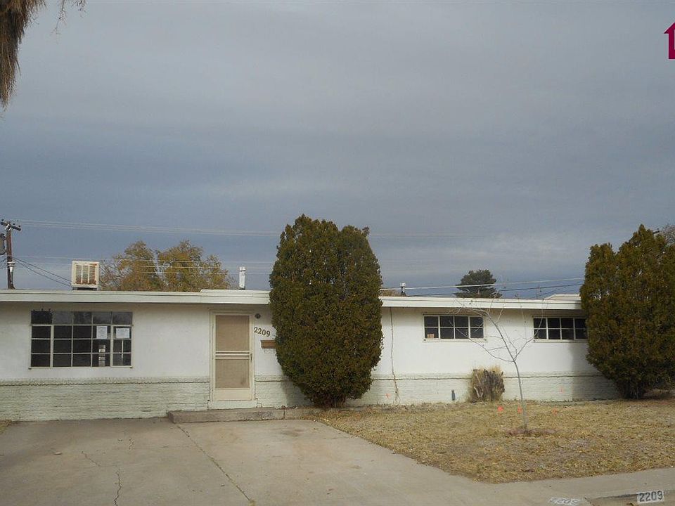 1st image of 2209 Calle De Suenos