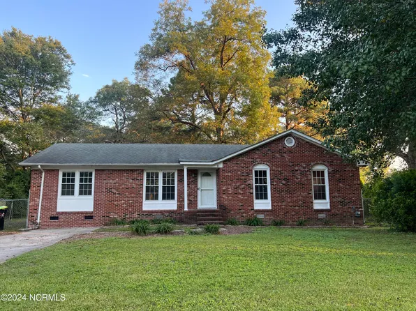 3756 Stuart Circle, Farmville, NC 27828