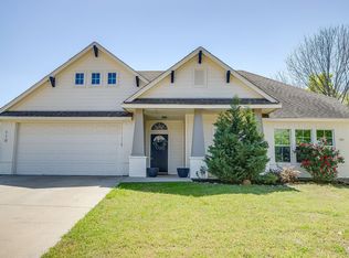 110 Water Oak Ln, Weatherford, TX 76086