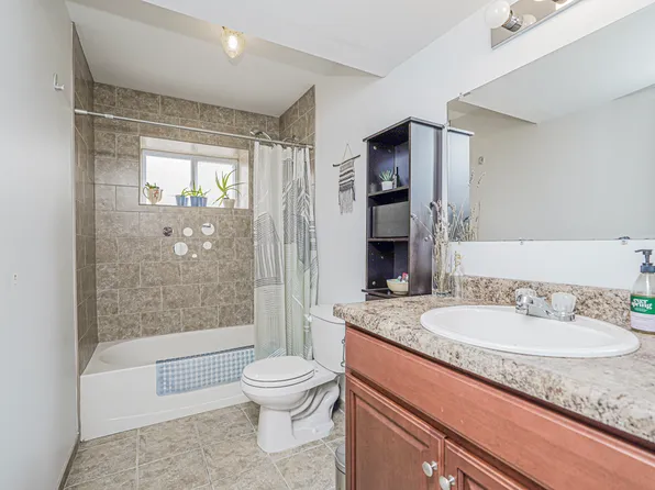 28 Brookside Loop image 20 of 60