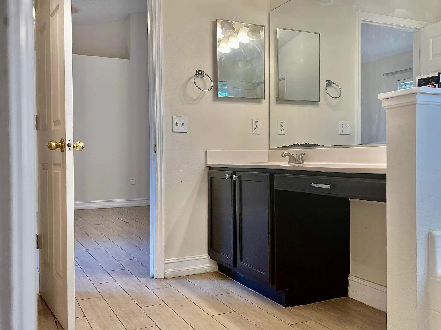 1612 Muir Cir — Photo 4