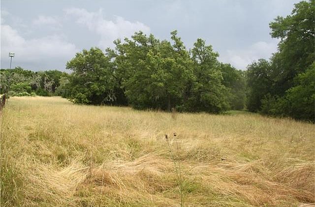 2nd image of 801 Needham Rd