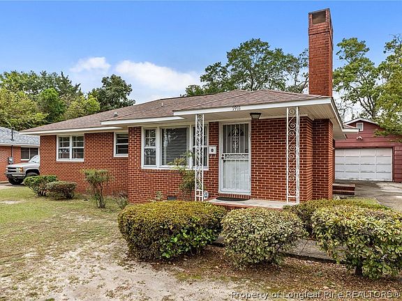 2nd image of 1911 Seabrook Rd