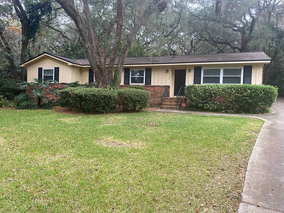 1st image of 1504 Sunset Ln