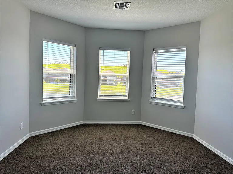 6412 Grandview Hill Ct — Photo 11