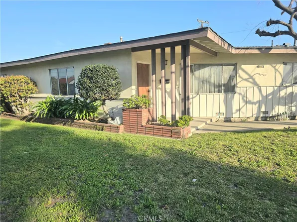 10032 McMichael Dr, Garden Grove, CA 92840