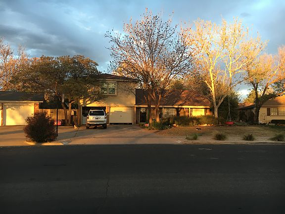 2nd image of 6903 Lynnhaven Dr