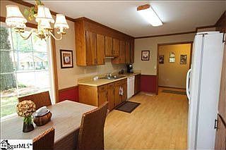 5th image of 21 Woodharbor Dr
