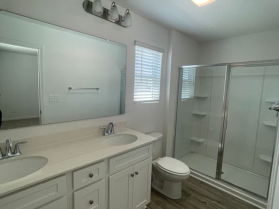 4th image of 111 Luna Ln