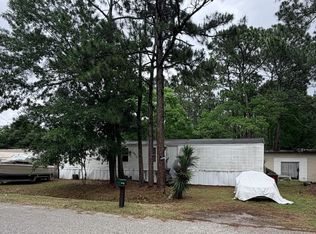 1956 Reagan Rd, Navarre, FL 32566