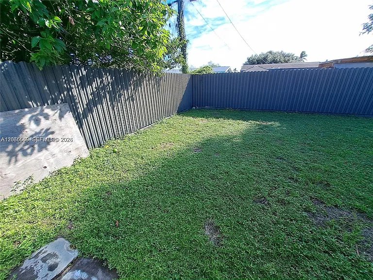 1111 NW 79th Way #0 — Photo 5