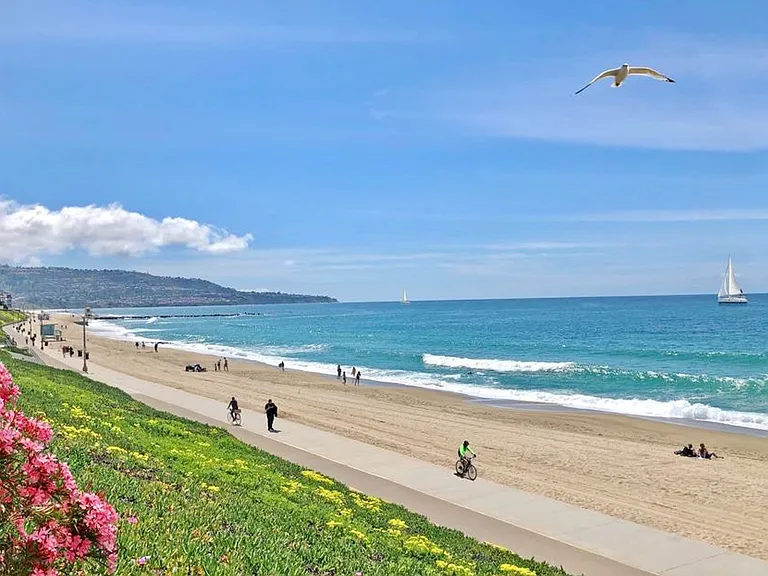 235 S. Pacific Coast Hwy — Photo 13