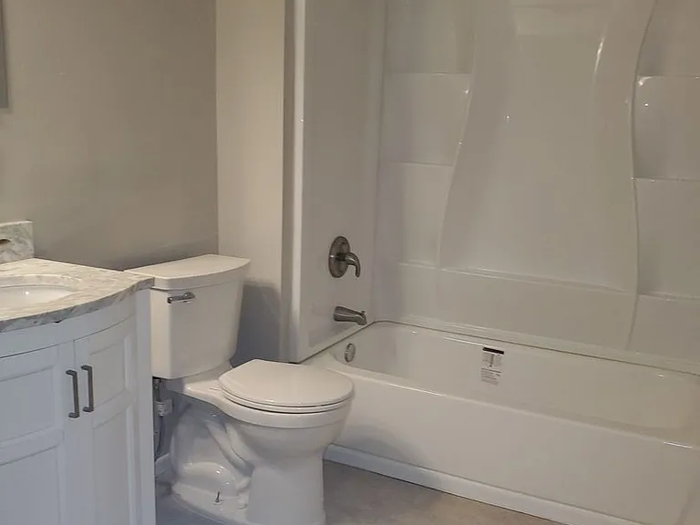 990 Mountain View Rd — Photo 20