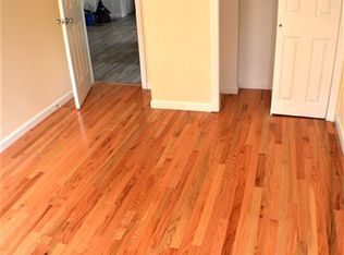 4411 25th Ave, Astoria, NY 11103