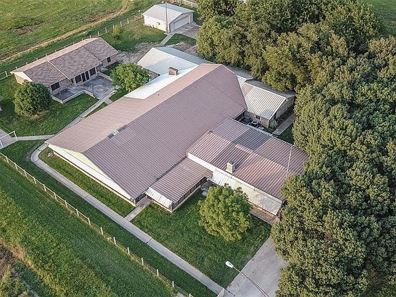 5th image of 440 County Road 4679