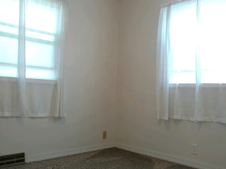1247 Doreen Ave — Photo 13