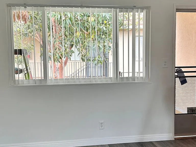 320 Western Ave — Photo 3