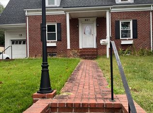 821 Warwick Rd, Baltimore, MD 21229