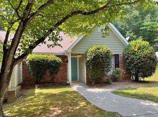 1073 Travelers Trl NW, Kennesaw, GA 30144