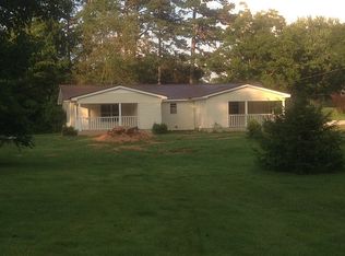 6109 Chattahoochee St, Lula, GA 30554