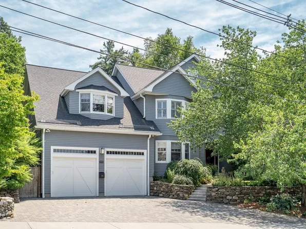 55B Hancock St, Lexington, MA 02420