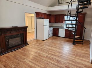 80 Weirton St #1, Carnegie, PA 15106