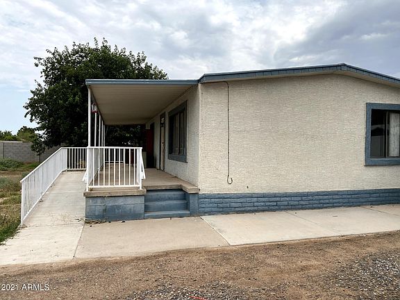 5th image of 257 N Sunset Ln