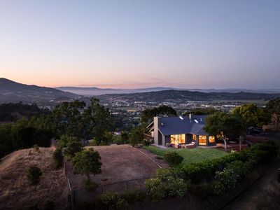 32 Oak View Court, Novato, CA, 94947