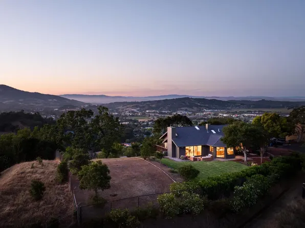 32 Oak View Court, Novato, CA 94947