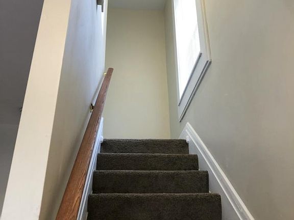 5th image of 9606 Magnolia Ave
