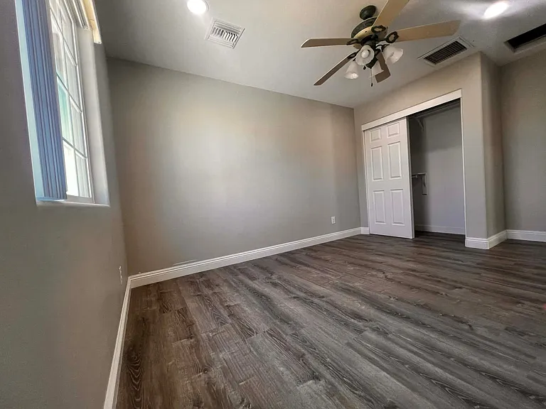 396 Riverfront Dr — Photo 97