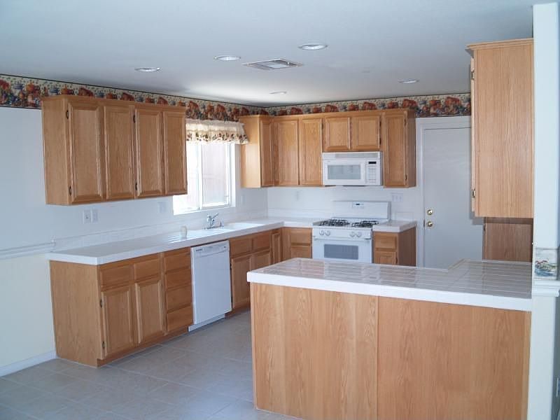 2nd image of 31940 Honeysuckle Ct