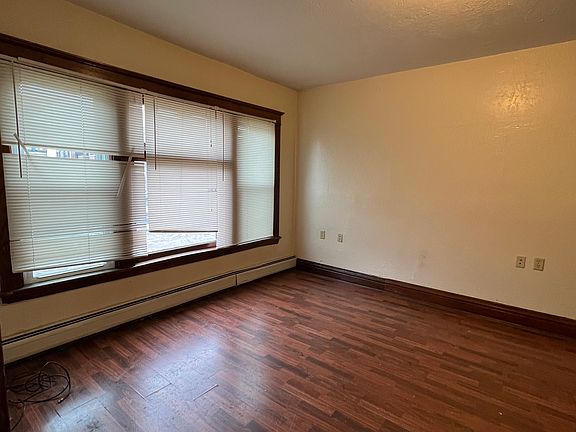 5th image of 1068 Elmwood Ave