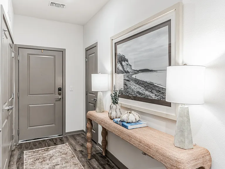 Drift Luxury Apartment Homes — Photo 28