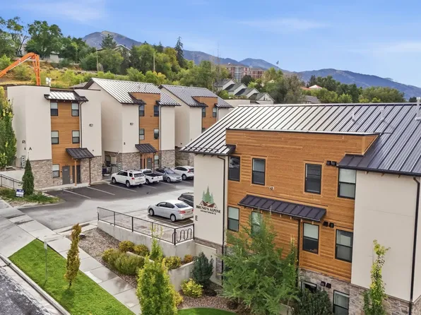 Bruno's Alpine Apartments