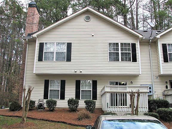 3rd image of 5445 Village Green Sq #22-03
