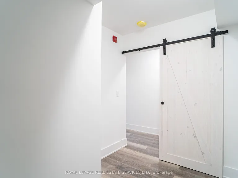 1106 Saint Clair Ave W #2B — Photo 10