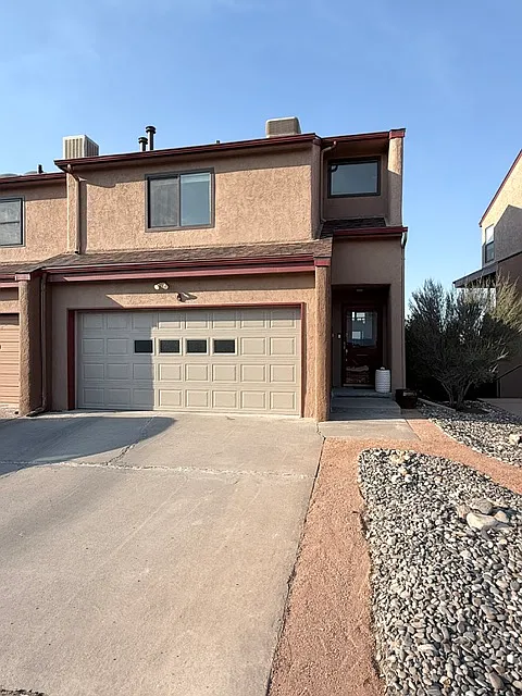 2837 Grand Falls Cir #4