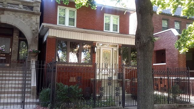 1st image of 3556 S King Dr