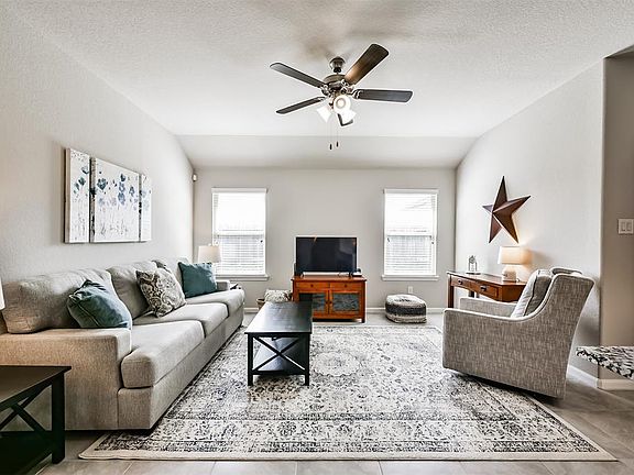 3rd image of 3011 Reid Meadows Court