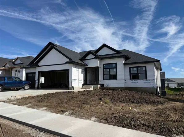 60 S Seven Oaks Rd, Northliberty, IA 52317