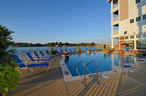 Heated infinity pool open year round