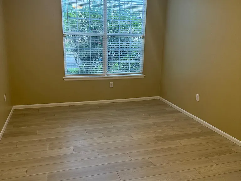 3875 S Dayton St #105 — Photo 13