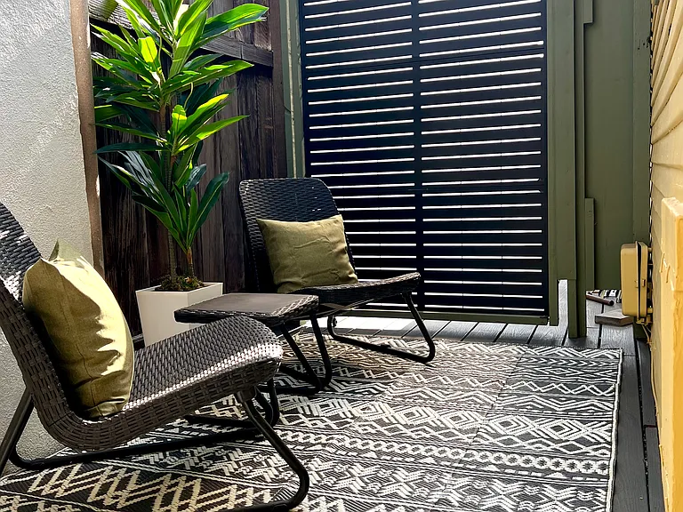 Private back deck